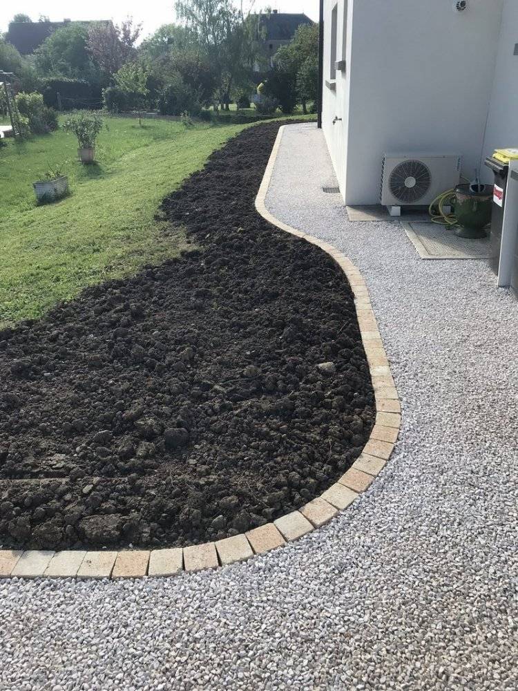 Création d'allées et cours en gravillons à Pierre-de-Bresse par MGTA